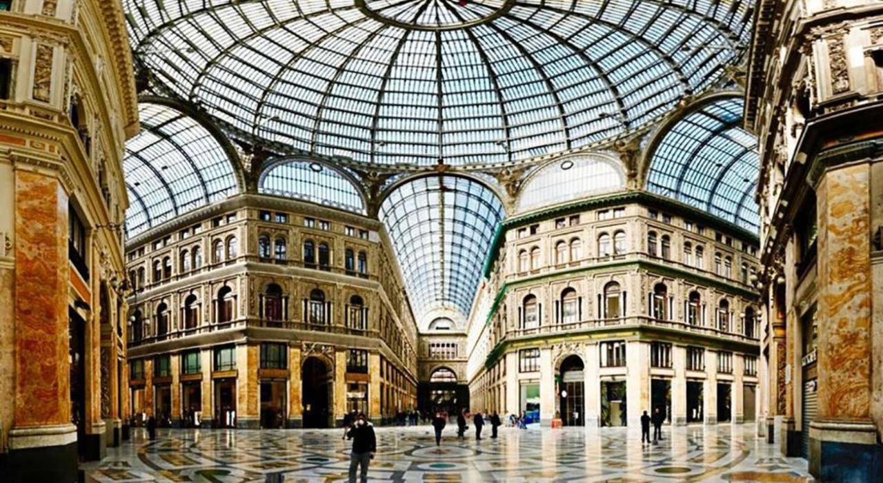 Il Tesoro Di Napoli B&B Exteriör bild