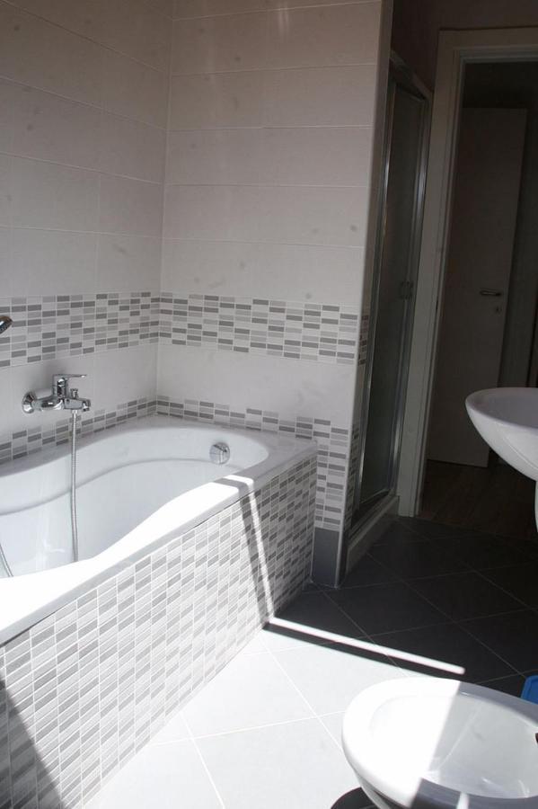 Il Tesoro Di Napoli B&B Exteriör bild